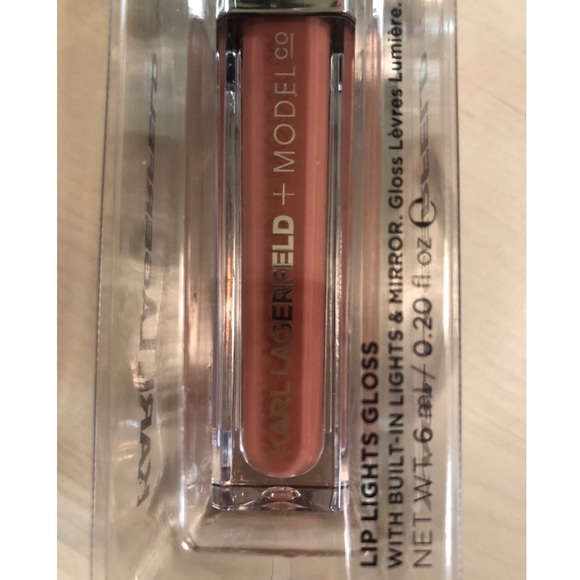 🔴SOLD🔴Karl Lagerfeld lipgloss - Picture 3 of 7
